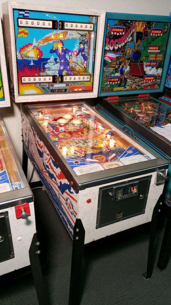Combat Pinball Machine Zaccaria EM
