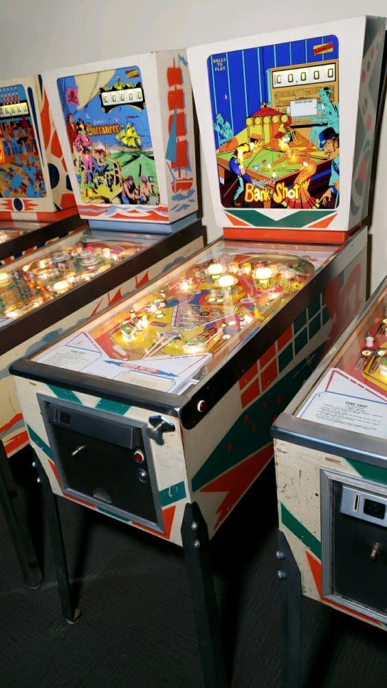 Bank Shot Pinball Machine Gottlieb EM