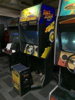 Atari Race Drivin' Upright Arcade Game - 4
