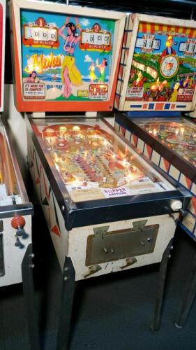 Aloha Pinball Machine Gottlieb EM