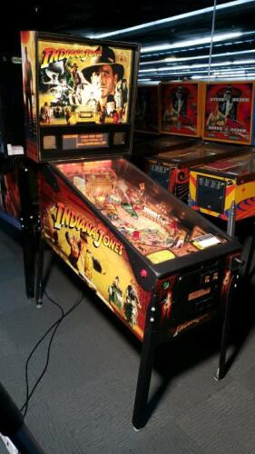 Indiana Jones Pinball Machine Stern SS