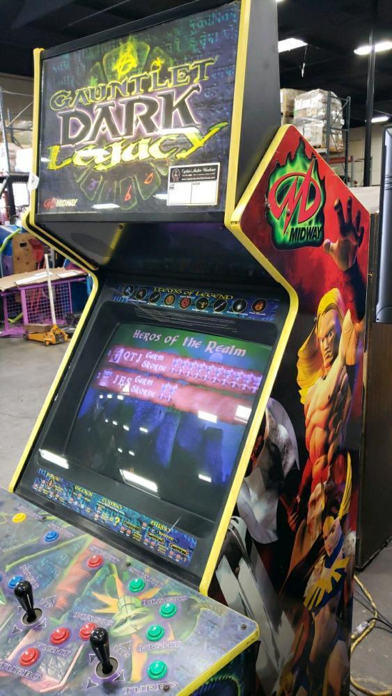 GAUNTLET DARK LEGACY UPRIGHT ARCADE GAME