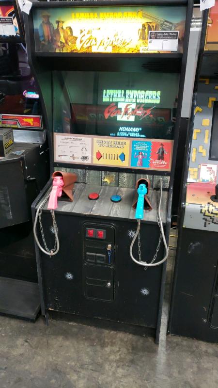 LETHAL ENFORCERS II THE GUNFIGHTERS ARCADE GAME KONAMI