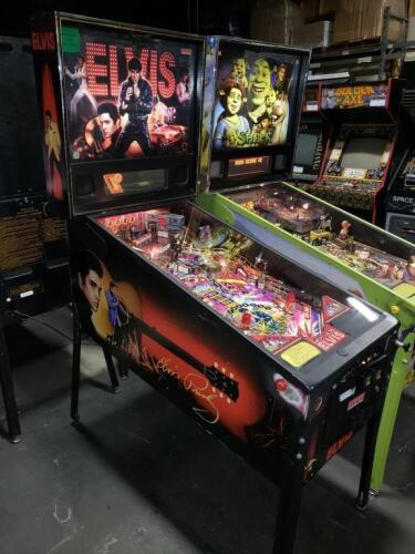 ELVIS PRESLEY PINBALL MACHINE STERN INC