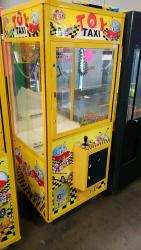 TOY TAXI PLUSH CLAW CRANE MACHINE #2