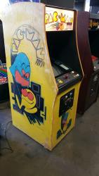 PAC-MAN UPRIGHT CLASSIC ARCADE GAME BALLY MIDWAY