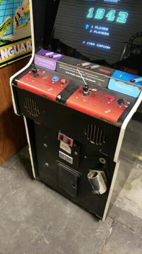 NINTENDO PLAYCHOICE 10 DEDICATED DUAL MONITOR ARCADE GAME