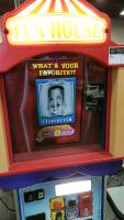 FUN HOUSE PHOTOBOOTH KIOSK - 4