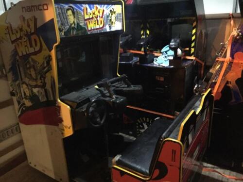 LUCKY & WILD SHOOTER DRIVER ARCADE GAME NAMCO