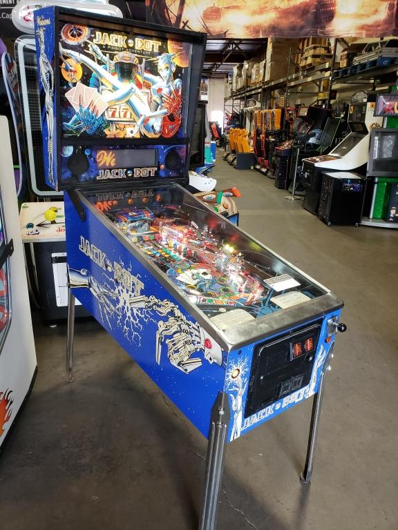 JACK.BOT WILLIAMS PINBALL MACHINE