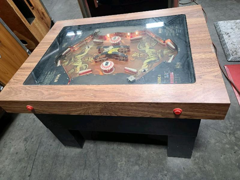 WAR HEAD TO HEAD PLAY COCKTAIL TABLE PINBALL MACHINE by VIZA MFG 1978