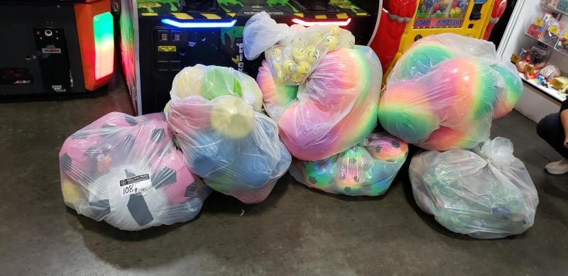 8 bags of plush... Balls misc