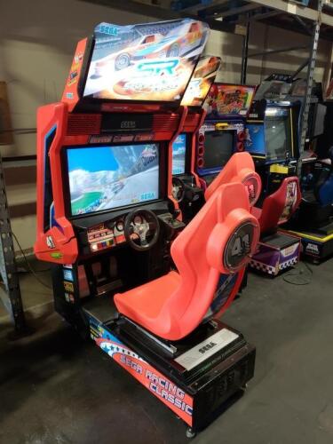 SEGA RACING CLASSIC 32" LCD DRIVER ARCADE GAME