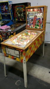 WAGON TRAIN WOOD RAIL ANTIQUE FLIPPER PINBALL MACHINE 1960 GOTTLIEB L@@K!!!