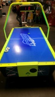 AIR HOCKEY DYNAMO HOT FLASH W/ OVERHEAD SCORING - 3