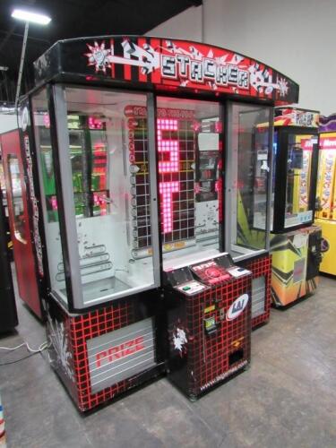 STACKER GIANT INSTANT LARGE PRIZE REDEMPTION GAME