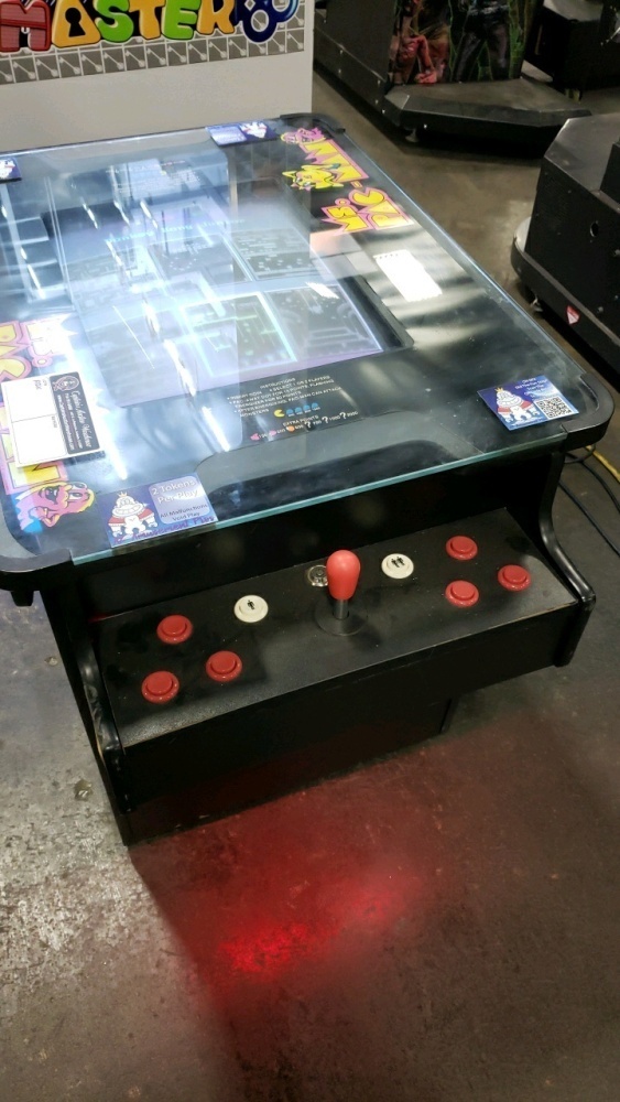 Multicade Table 60 IN 1 MULTICADE COCKTAIL TABLE ARCADE GAME CRT MONITOR
