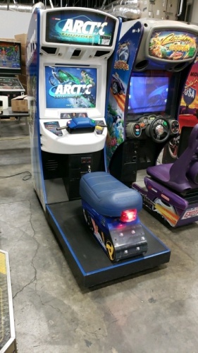 ARCTIC THUNDER SITDOWN RACING ARCADE GAME MIDWAY