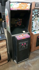 SPACE ACE CINEMATRONICS DEDICATED ARCADE GAME CABINET