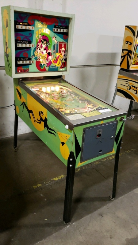 BALLY HOO CLASSIC PINBALL MACHINE BALLY 1969