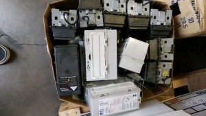 1 BOX LOT MISC. BILL ACCEPTORS PARTS ETC.