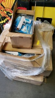 1 PALLET LOT - MISC Wii ARCADE GAME GUNS