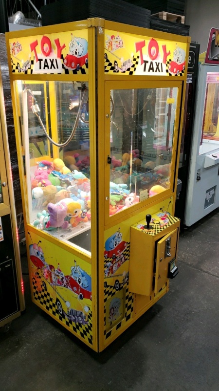 TOY TAXI PLUSH CLAW CRANE MACHINE