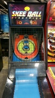 SKEEBALL LIGHTNING ALLEY ROLLER REDEMPTION GAME SKEEBALL INC. - 5