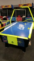 AIR HOCKEY TABLE DYNAMO HOT FLASH W/ OVERHEAD SCORING #1 - 3