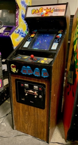 PAC-MAN MINI CABARET CLASSIC ARCADE GAME MIDWAY