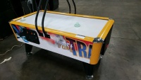 AIR HOCKEY FAST TRACK MINI SIZE COIN OP - 2