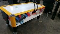 AIR HOCKEY FAST TRACK MINI SIZE COIN OP - 5