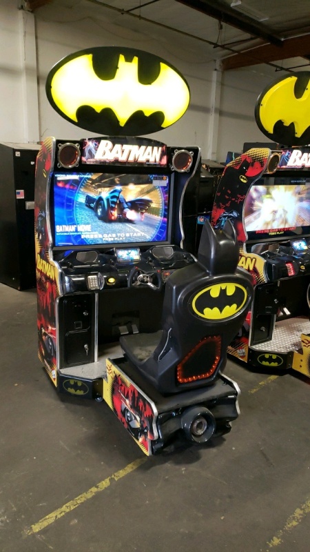 BATMAN DELUXE ACTION DRIVER ARCADE GAME RAW THRILLS #1