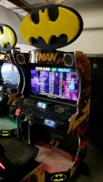 BATMAN DELUXE ACTION DRIVER ARCADE GAME RAW THRILLS #2 - 5