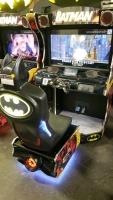 BATMAN RAW THRILLS DELUXE SITDOWN DRIVER ARCADE GAME #5 - 6