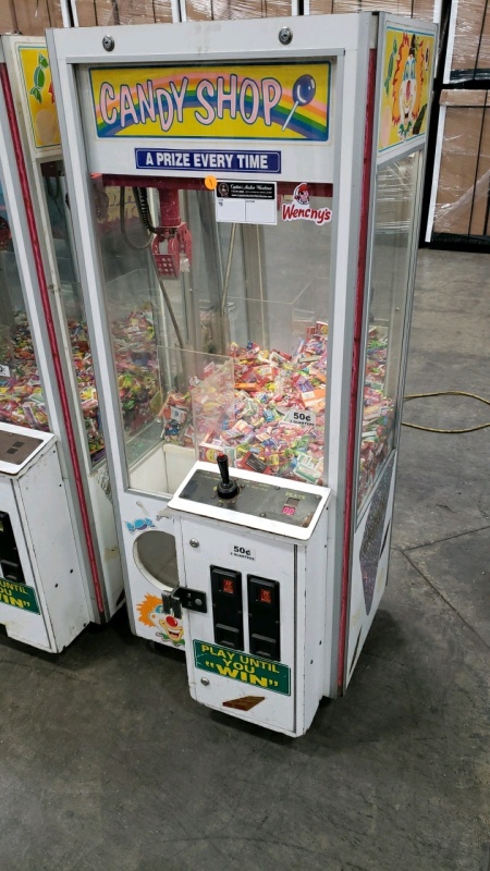 CANDY SHOPPE CLAW CRANE MACHINE #1