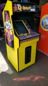 Q-BERT UPRIGHT ARCADE GAME LATE MODEL CABINET