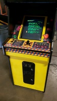 Q-BERT UPRIGHT ARCADE GAME LATE MODEL CABINET - 6