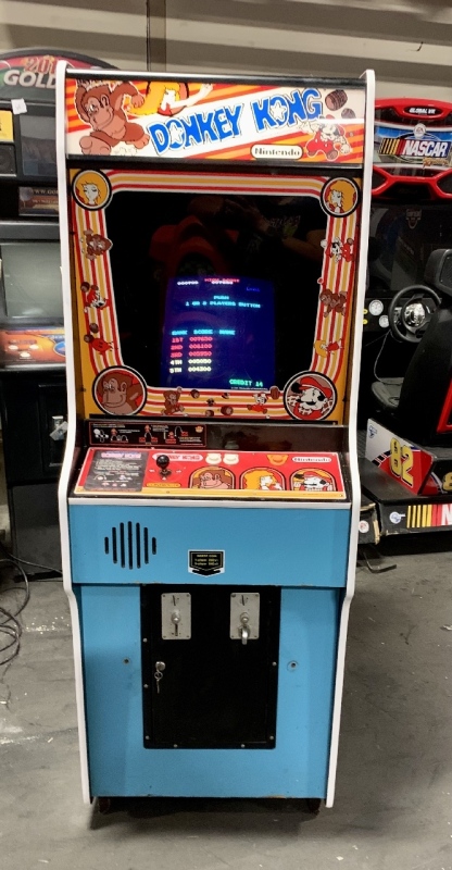 DONKEY KONG CLASSIC NINTENDO ARCADE GAME CABINET