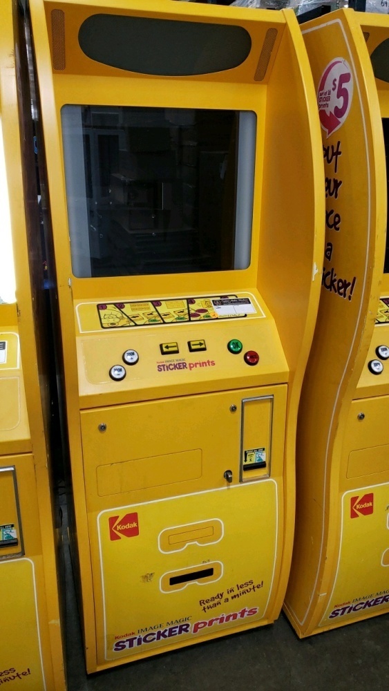 KODAK STICKER PRINT PHOTOBOOTH SELF VENDING KIOSK #2