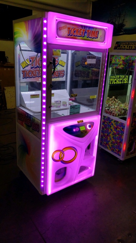 TICKET TIME 30" SMART TICKET REDEMPTION CLAW CRANE MACHINE