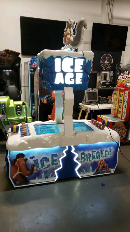 ICE BREAKER ICE AGE 2 PLAYER TICKET REDEMPTION GAME ICE