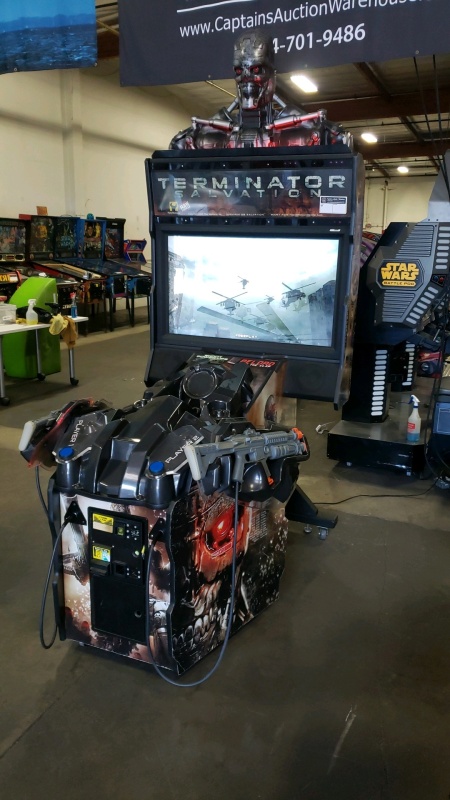 TERMINATOR SALVATION DELUXE 42" SHOOTER ARCADE GAME RAW THRILLS