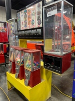 COMBO CAPSULE CANDY BULK VENDING RACK - 3