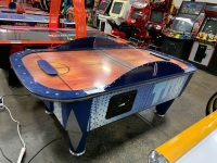 AIR HOCKEY TITAN FULL SIZE COIN OP W/TABLE SCORING