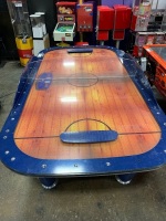 AIR HOCKEY TITAN FULL SIZE COIN OP W/TABLE SCORING - 2