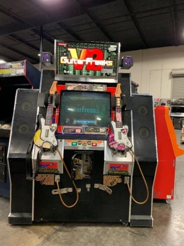 GUITAR FREAKS V2 KONAMI MUSIC ARCADE GAME BEMANI