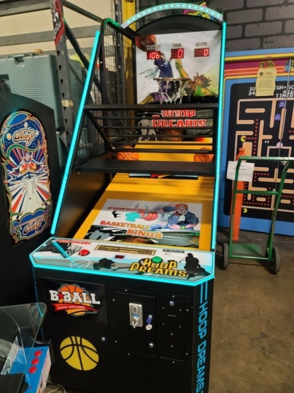 HOOP DREAMS BASKETBALL SPORTS REDEMPTION ARCADE GAME