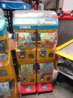 TOMY GACHA DUAL COLUMN CAPSULE MACHINE #6