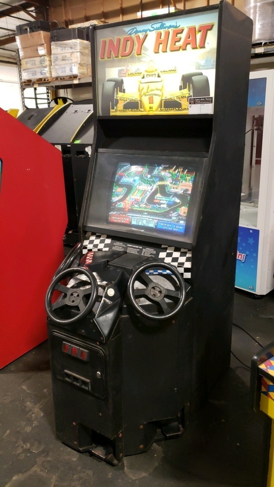 DANNY SULLIVAN'S INDY HEAT UPRIGHT 3 PLAYER ARCADE GAME